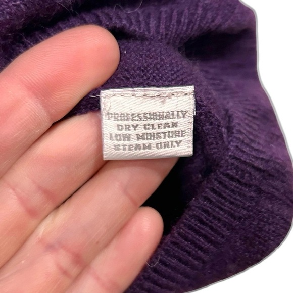 Vintage Charter Club 2 Ply Cashmere Top Long Sleeved Purple Soft Cozy Winter Med - Picture 5 of 6